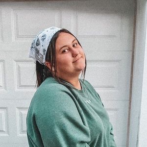 Meet your Posher, Maddie